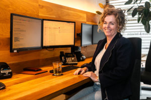 MA-QF-011024-6068Claudia